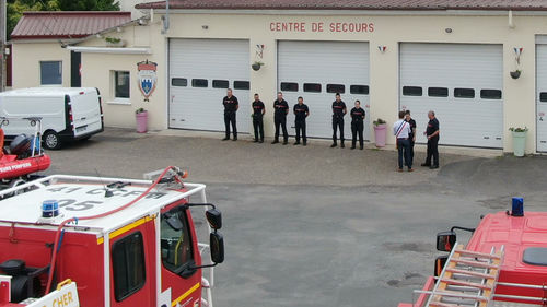 LA CASERNE DES VOLONTAIRES