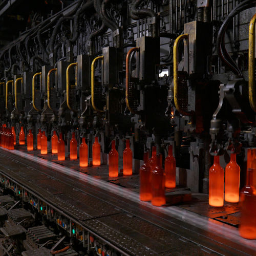 UNE HISTOIRE DE VERRE
